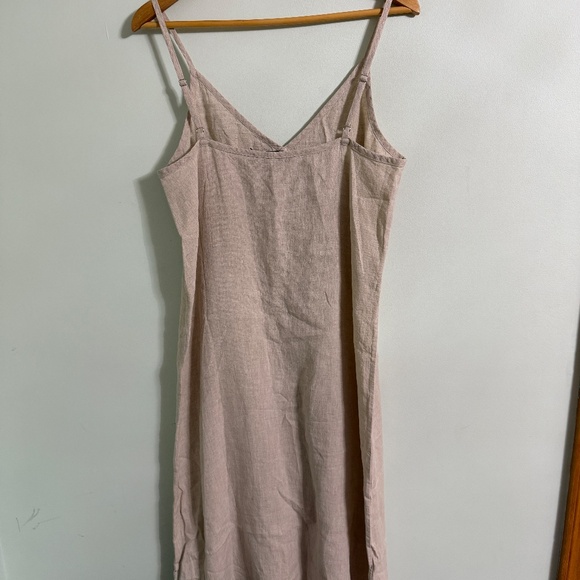 Jenni Kayne Linen Breeze Slip Dress in Natural Medium - Picture 9 of 9